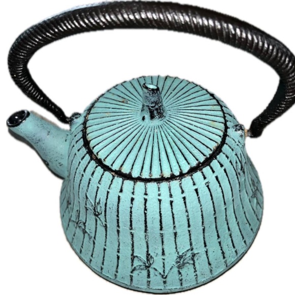 Tetsubin Japanese Cast Iron Kettle Tea Pot Marked w/ Teal Stainless Infuser - Picture 1 of 11
